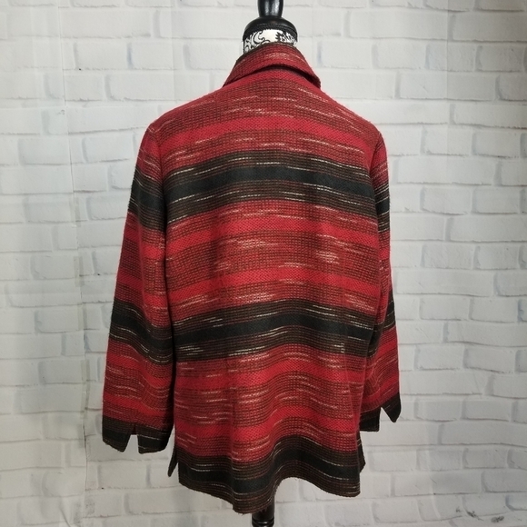 Coldwater Creek button front geo print jacket - Picture 10 of 10